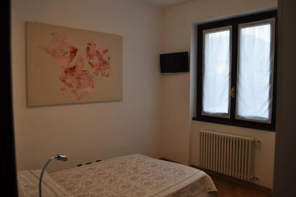 Bed & Breakfast Bed And Breakfast Villa Rosa Concesio Italy