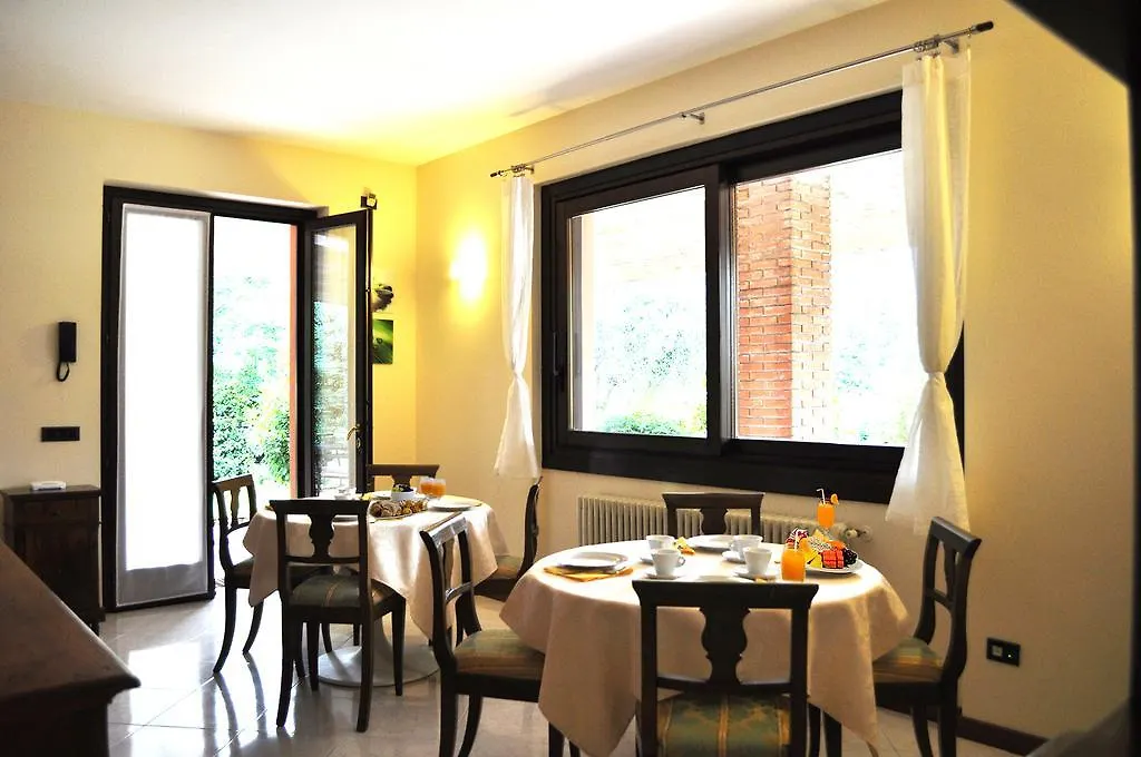 Bed And Breakfast Villa Rosa Concesio Bed & Breakfast